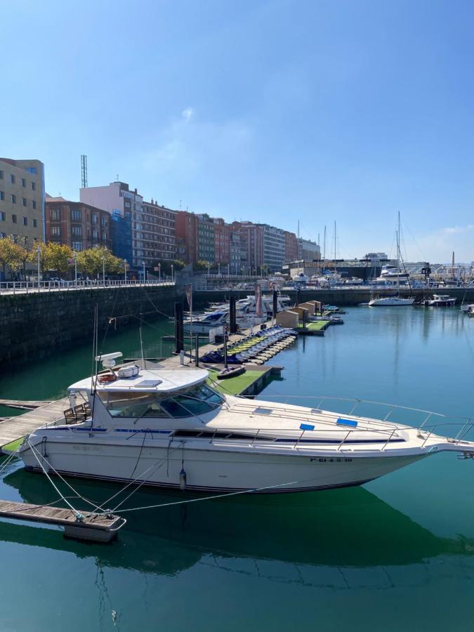 Yate En Gijon , Experiencia Unica B Hotell Eksteriør bilde